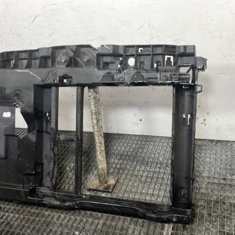 Face avant PEUGEOT 208 1 Photo n°3