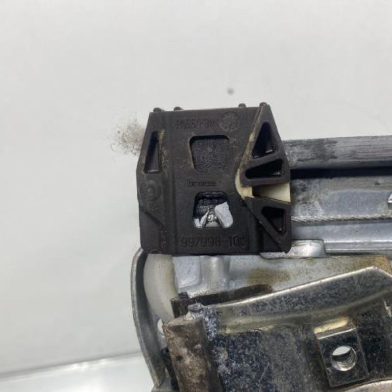 Leve vitre electrique avant gauche PEUGEOT 607 Photo n°6