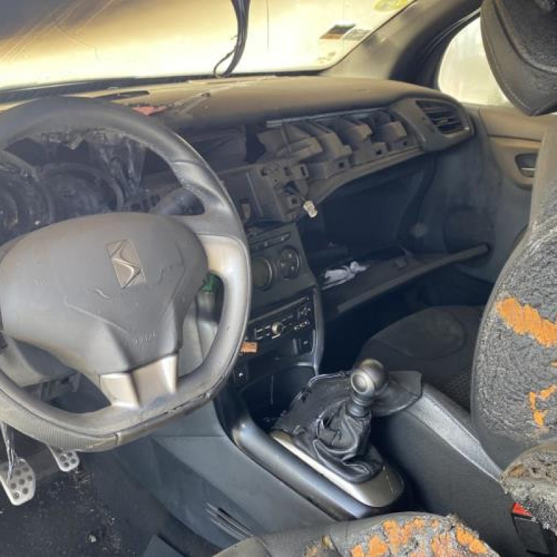 Calculateur moteur DS DS3 Photo n°17