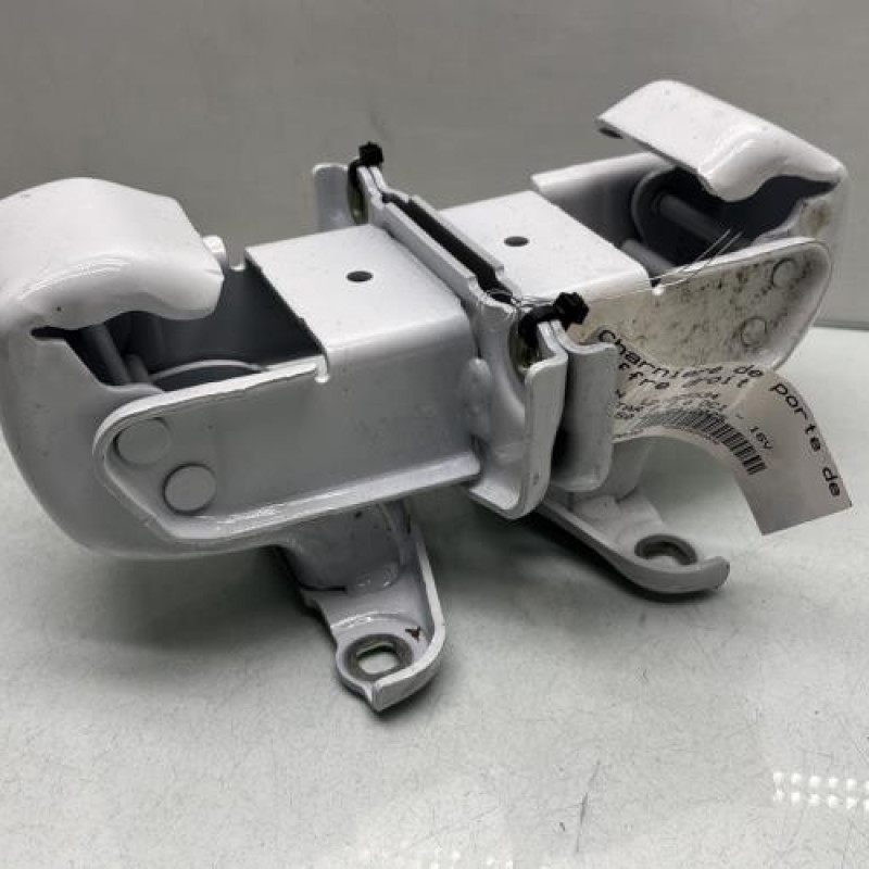 Charniere de porte de coffre droit NISSAN PRIMASTAR 2 Photo n°1