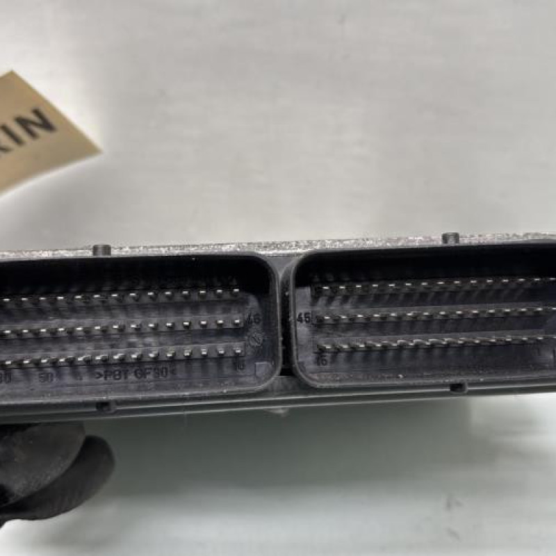 Calculateur moteur DACIA SANDERO 1 Photo n°5