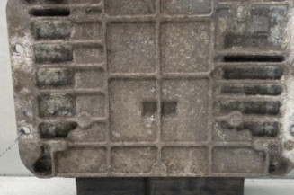 Calculateur moteur OPEL ZAFIRA B