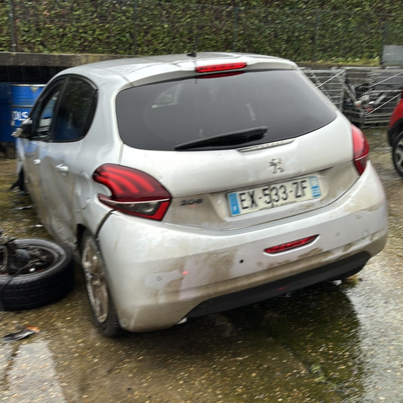 PEUGEOT 208 1 PHASE 2 1.6 BLUE HDI - 8V TURBO Photo n°4