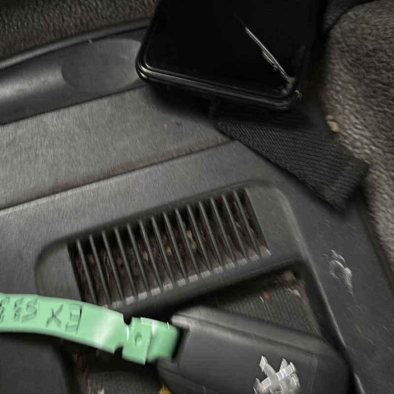 PEUGEOT 208 1 PHASE 2 1.6 BLUE HDI - 8V TURBO Photo n°11