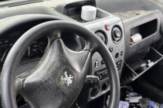 Pompe de direction PEUGEOT PARTNER 1