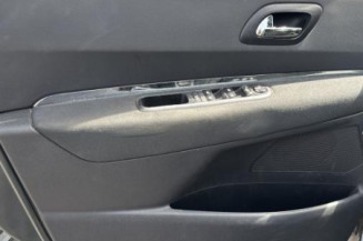 Pivot de moyeu avant droit PEUGEOT 5008 1