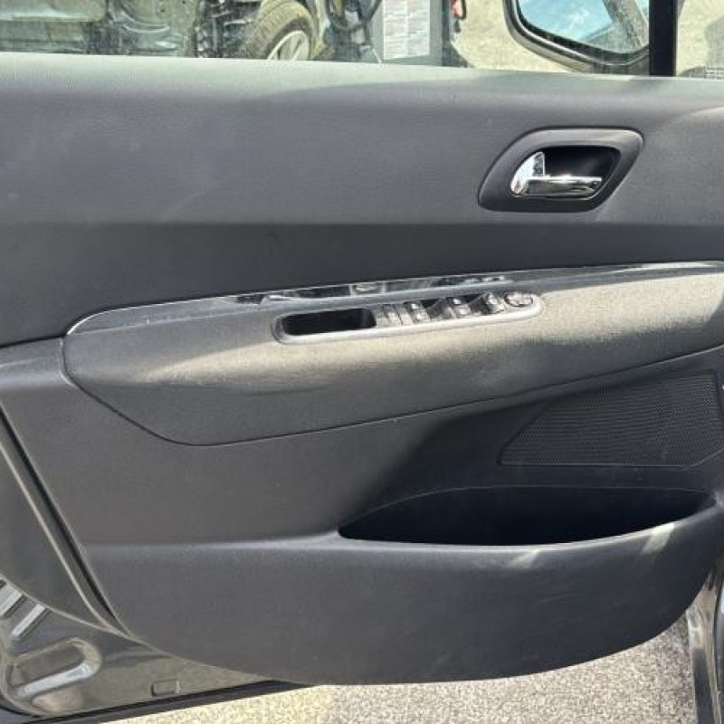 Pivot de moyeu avant droit PEUGEOT 5008 1 Photo n°10