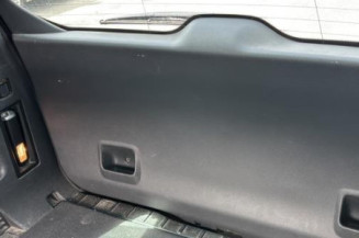 Pivot de moyeu avant droit PEUGEOT 5008 1