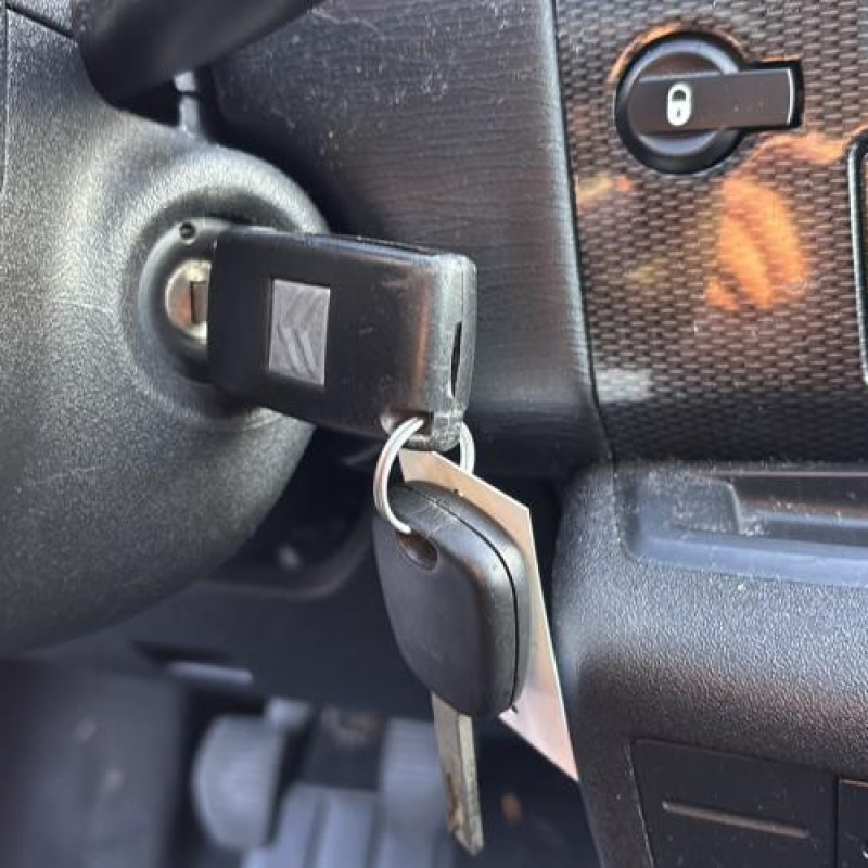 Pivot de moyeu avant droit CITROEN C4 1 Photo n°19