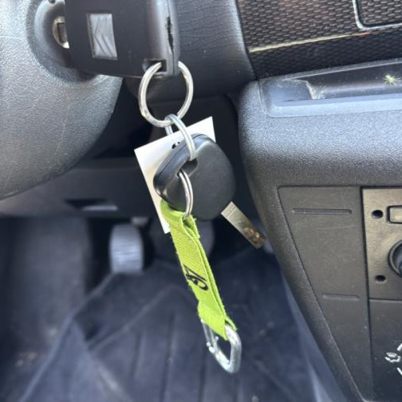 Pivot de moyeu avant droit CITROEN C4 1 Photo n°18