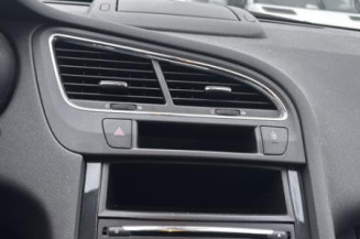 Pivot de moyeu avant droit PEUGEOT 5008 1