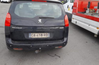 Pivot de moyeu avant droit PEUGEOT 5008 1