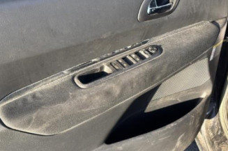 Pivot de moyeu avant droit PEUGEOT 5008 1