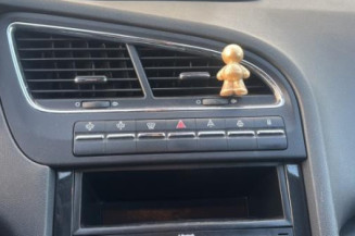 Pivot de moyeu avant droit PEUGEOT 5008 1