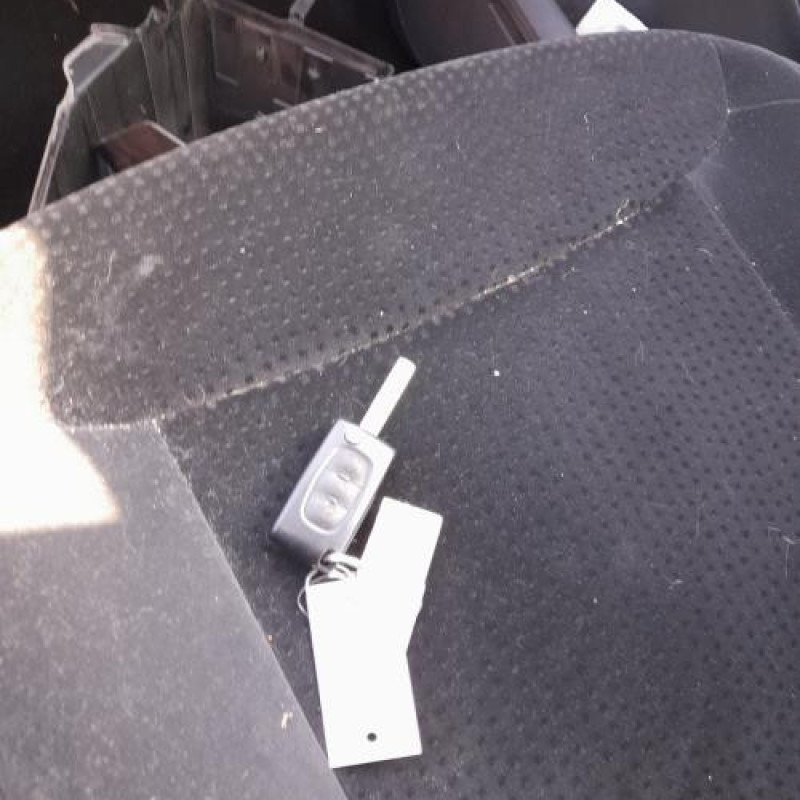 Moteur essuie glace arriere CITROEN C4 GRAND PICASSO 1 Photo n°16