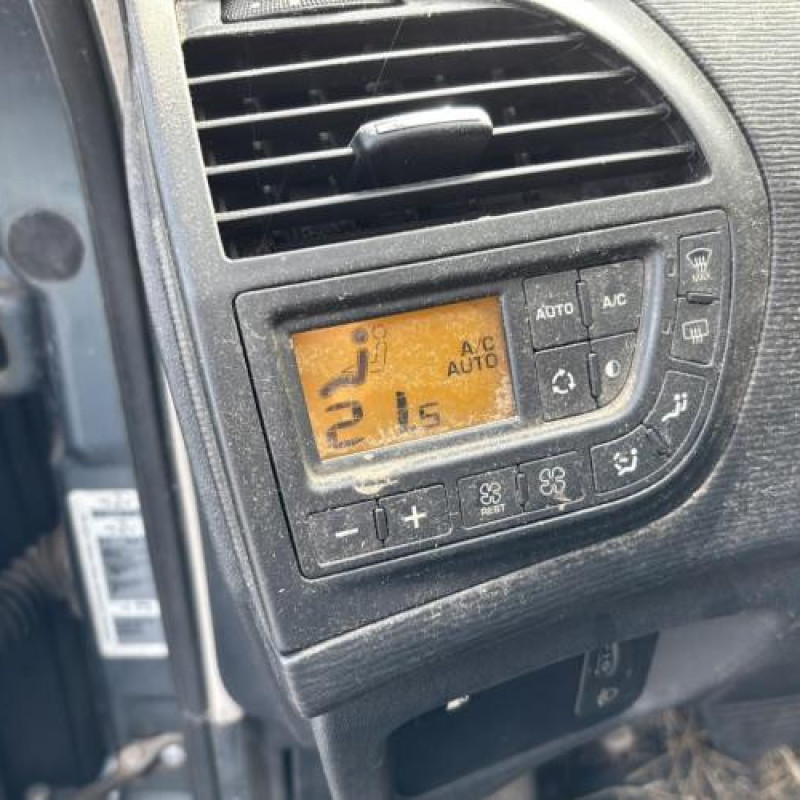 Feu arriere principal gauche (feux) CITROEN C4 GRAND PICASSO 1 Photo n°19