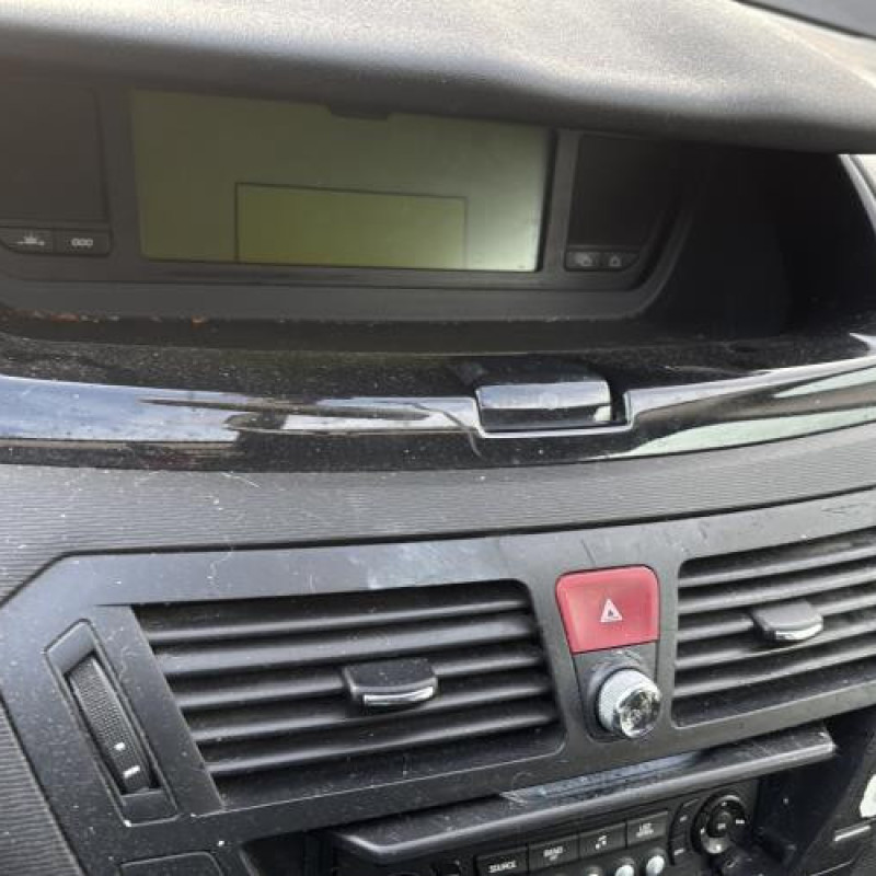 Moteur essuie glace arriere CITROEN C4 GRAND PICASSO 1 Photo n°15