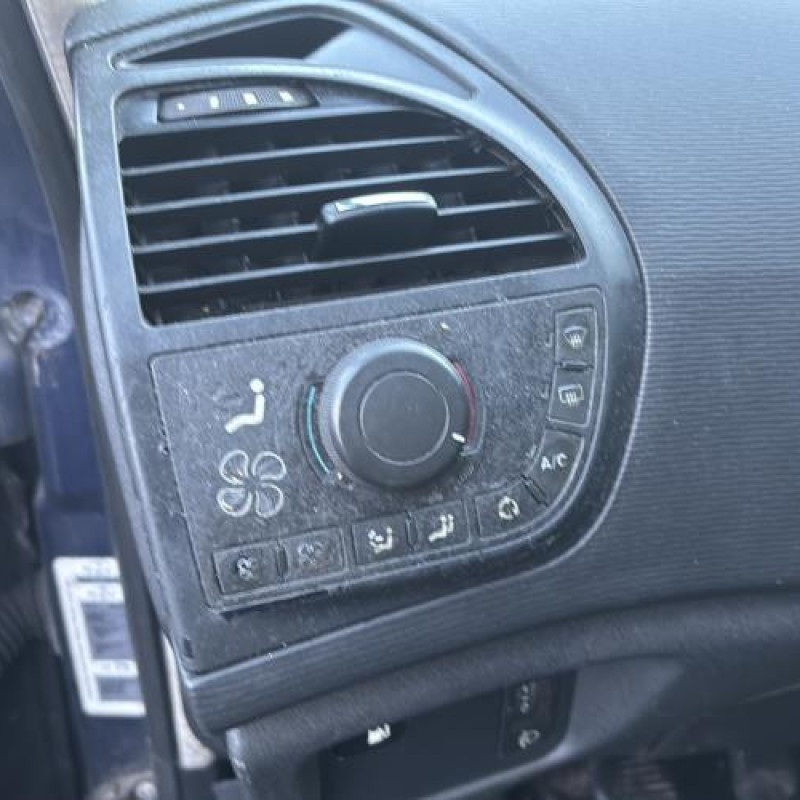 Feu arriere principal gauche (feux) CITROEN C4 GRAND PICASSO 1 Photo n°19