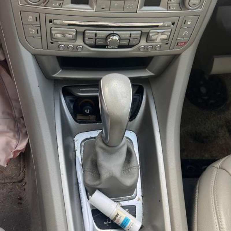 Reservoir essence CITROEN C5 2 Photo n°3