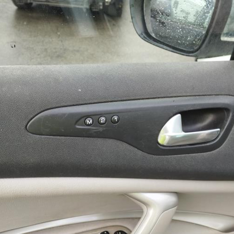 Reservoir essence CITROEN C5 2 Photo n°14