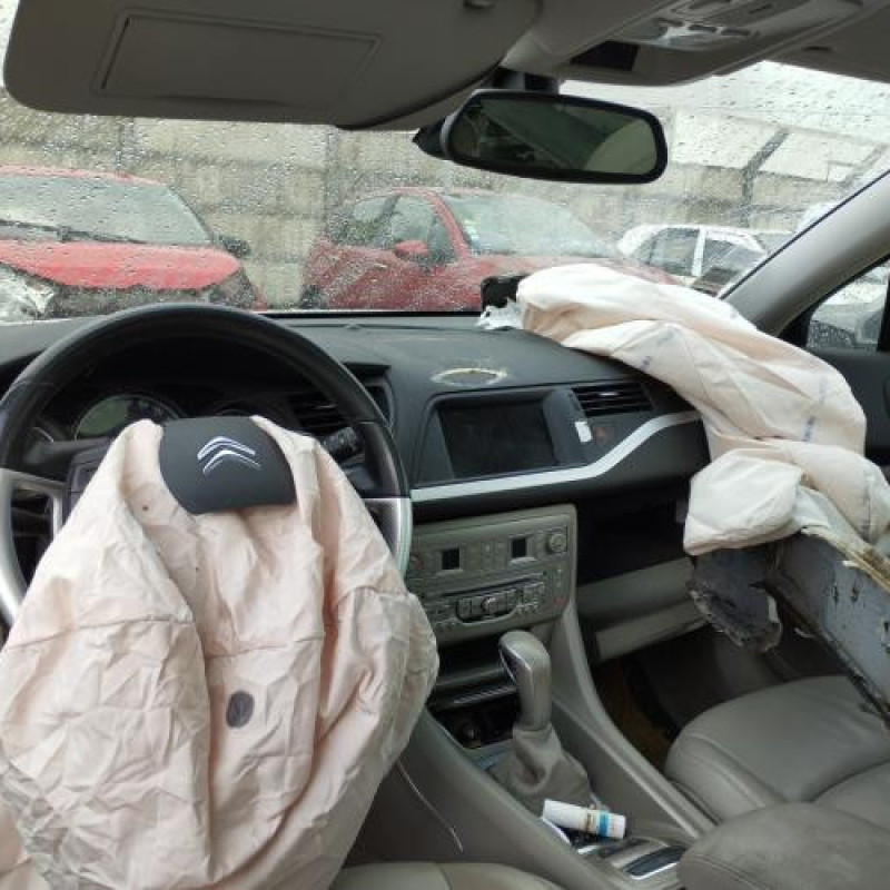 Reservoir essence CITROEN C5 2 Photo n°18