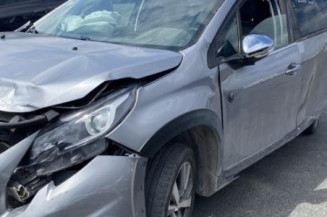 Levier de vitesses PEUGEOT 2008 1