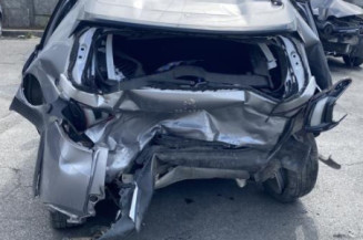 Levier de vitesses PEUGEOT 2008 1