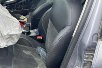 Levier de vitesses PEUGEOT 2008 1