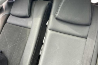 Levier de vitesses PEUGEOT 2008 1