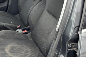 Boitier filtre a air PEUGEOT 208 1