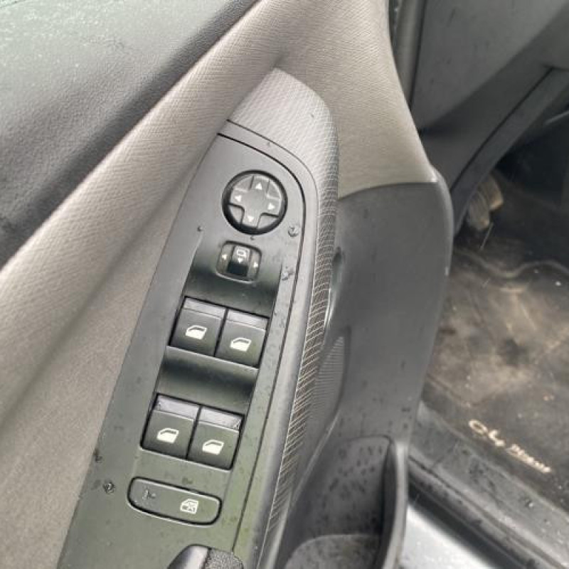 Boitier filtre a air CITROEN C4 PICASSO 2 Photo n°11