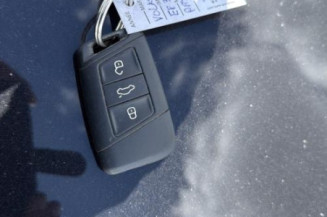 Pivot de moyeu avant droit VOLKSWAGEN PASSAT 7