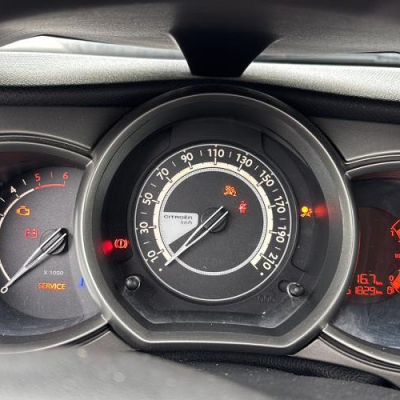 Ecran GPS CITROEN C3 2 Photo n°20