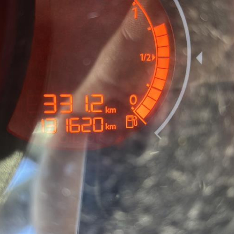 Ecran GPS CITROEN C3 2 Photo n°20