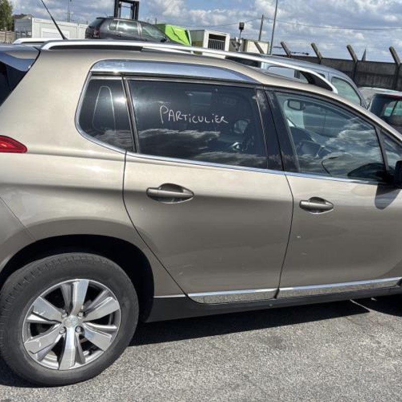 Boitier filtre a air PEUGEOT 2008 1 Photo n°6