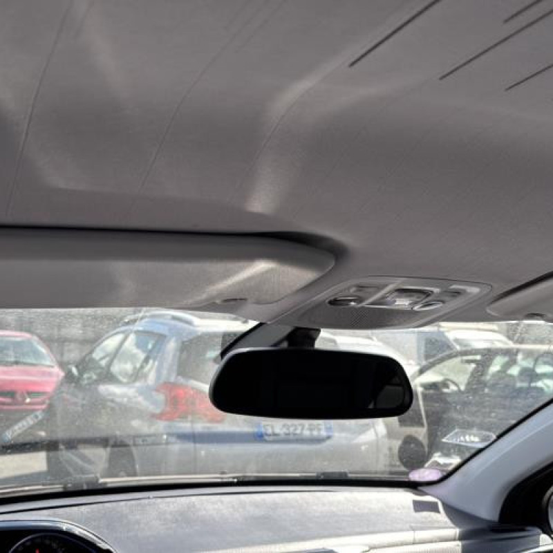 Boitier filtre a air PEUGEOT 2008 1 Photo n°13