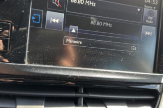 Boitier filtre a air PEUGEOT 2008 1