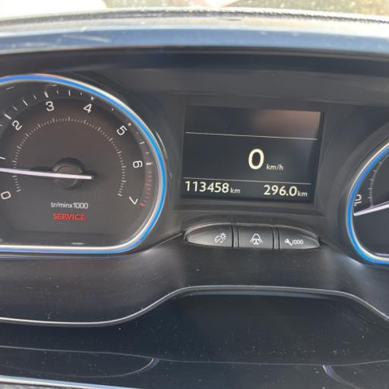 Boitier filtre a air PEUGEOT 2008 1 Photo n°18