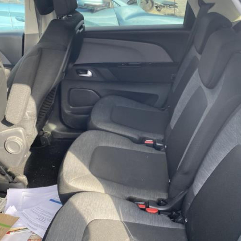 Boitier filtre a air CITROEN C4 PICASSO 2 Photo n°19