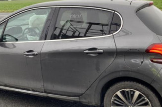 Levier de vitesses PEUGEOT 208 1