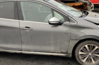 Levier de vitesses PEUGEOT 208 1