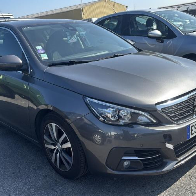 Boitier filtre a air PEUGEOT 308 2 Photo n°2