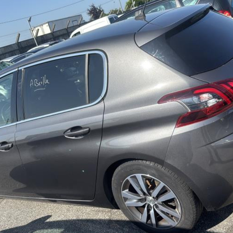 Boitier filtre a air PEUGEOT 308 2 Photo n°6