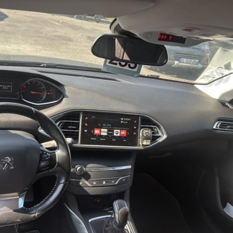 Boitier filtre a air PEUGEOT 308 2 Photo n°12