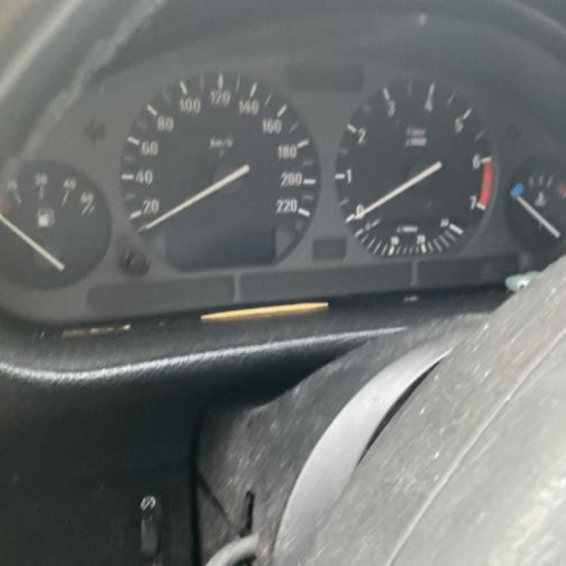 Jante BMW SERIE 3 E36 Photo n°17