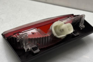 Feu arriere stop central NISSAN MICRA 3