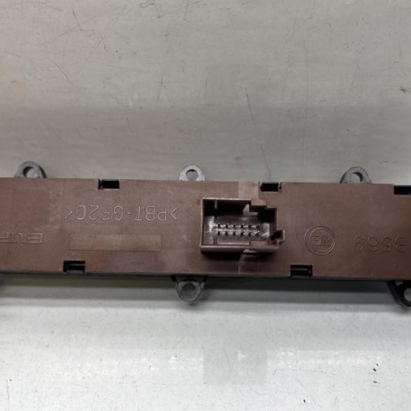 Bouton de warning CITROEN JUMPER 3 Photo n°2