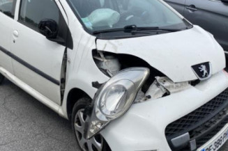 Feu arriere principal gauche (feux) PEUGEOT 107