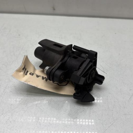 Bouton de coffre PEUGEOT 107