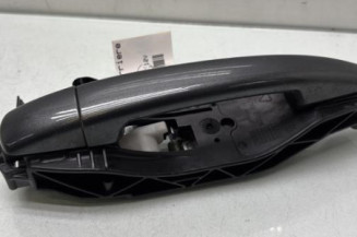 Poignee porte arriere droit PEUGEOT 208 1